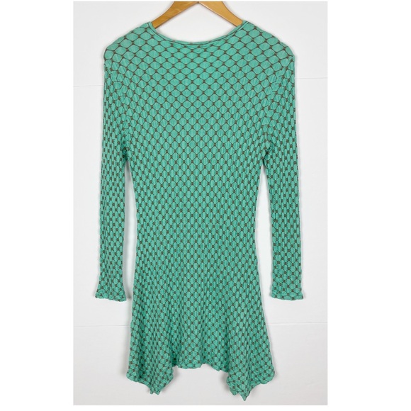 Tianello by Steve Barraza Dress Medium
Geometric 3/4 Sleeve Knit Asymmetrical - Picture 2 of 5